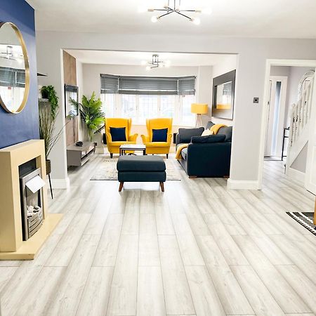 فيلا Beautiful Newly Renovated House In Rainham Essex المظهر الخارجي الصورة